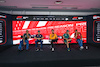 TEST BAHRAIN, (L to R): Lewis Hamilton (GBR) Mercedes AMG F1; Nyck de Vries (NLD) AlphaTauri; Lando Norris (GBR) McLaren; Fernando Alonso (ESP) Aston Martin F1 Team; e Carlos Sainz Jr (ESP) Ferrari, in the FIA Press Conference.
25.02.2023. Formula 1 Testing, Sakhir, Bahrain, Day Three.
- www.xpbimages.com, EMail: requests@xpbimages.com © Copyright: Bearne / XPB Images